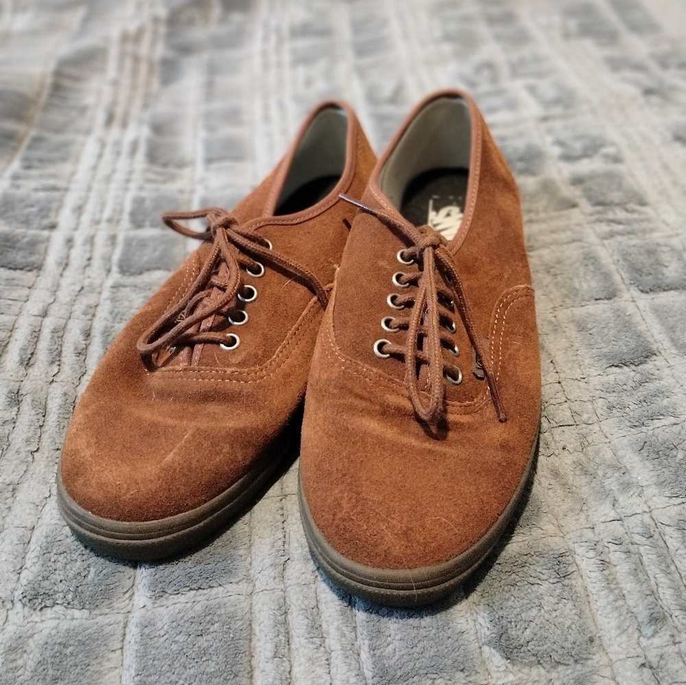 Great Condition Suede Vans Sneakers Sz 8.5